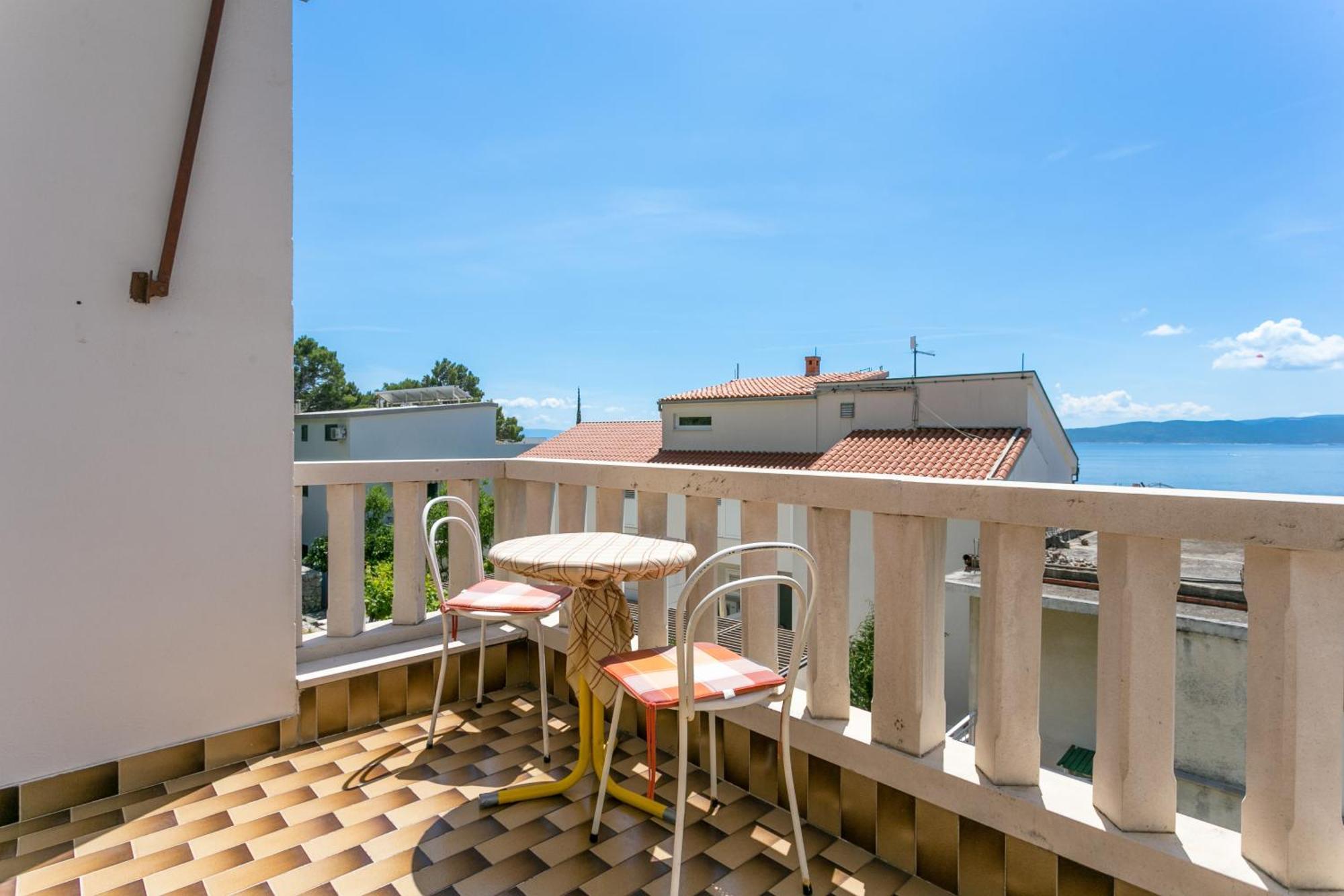 Apartments By The Sea Brela, Makarska - 18356 Exterior foto