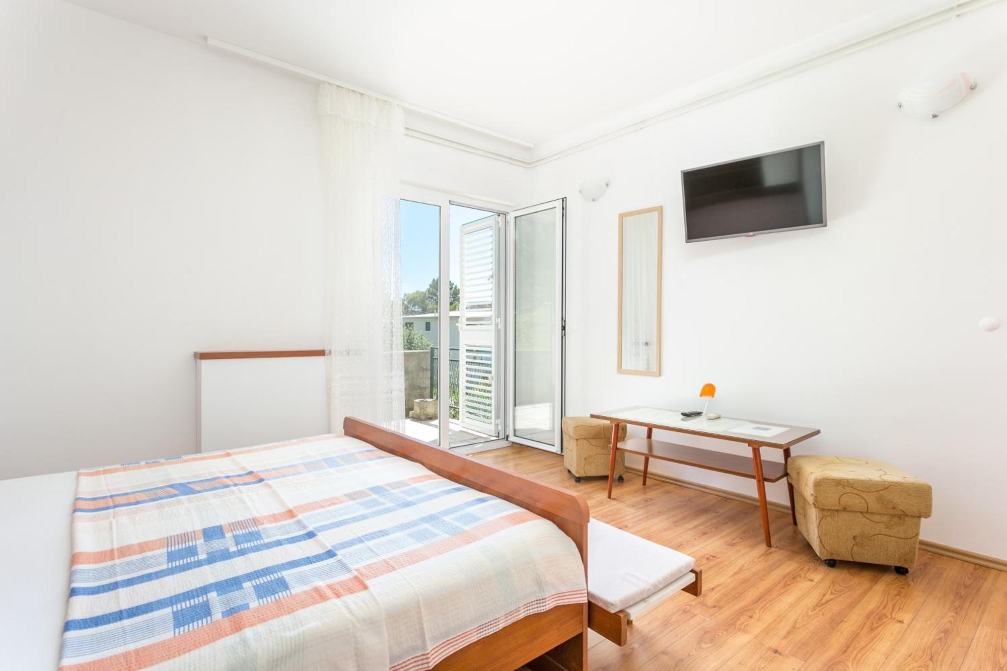Apartments By The Sea Brela, Makarska - 18356 Habitación foto