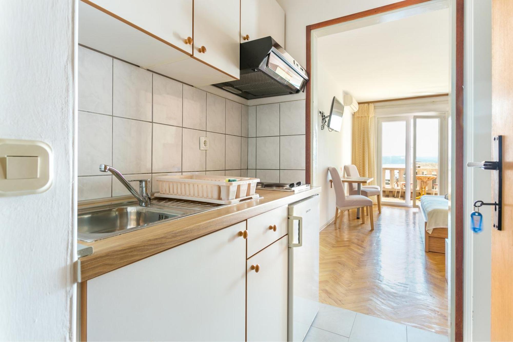 Apartments By The Sea Brela, Makarska - 18356 Habitación foto